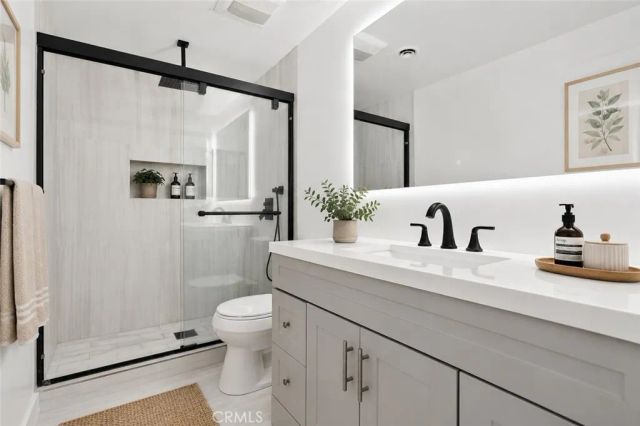2450 Vista Hogar, Newport Beach, CA 92660