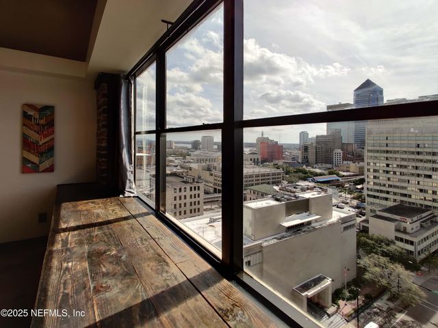 311 W ASHLEY Street 1715, Jacksonville, FL 32202