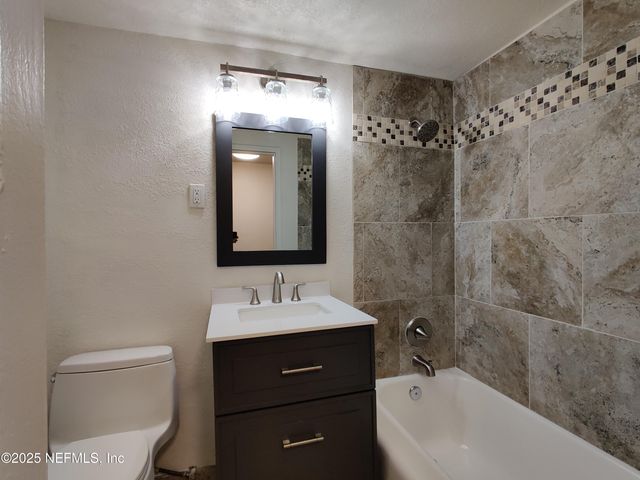 311 W ASHLEY Street 1715, Jacksonville, FL 32202