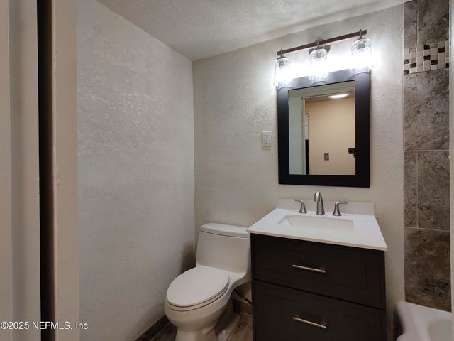 311 W ASHLEY Street 1715, Jacksonville, FL 32202