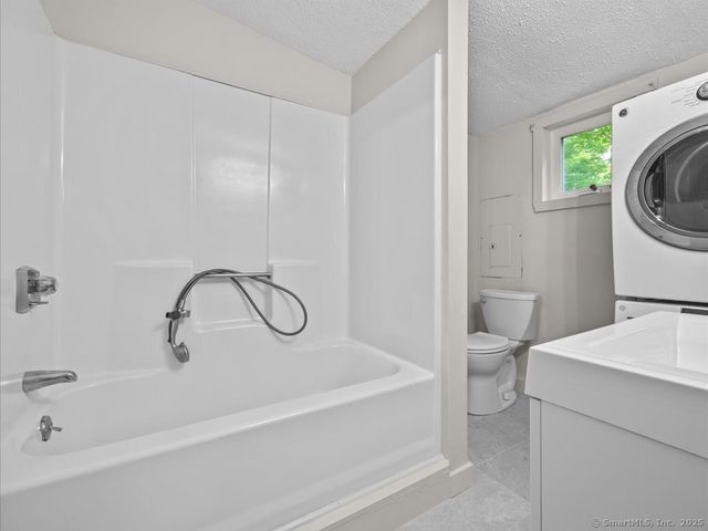 40 Union Street, Guilford, CT 06437