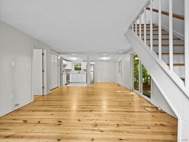 40 Union Street, Guilford, CT 06437