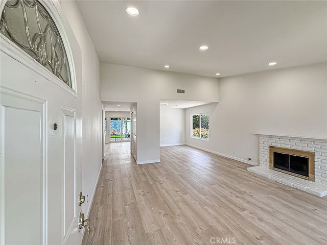 1401 Calle De Oro, Thousand Oaks, CA 91360