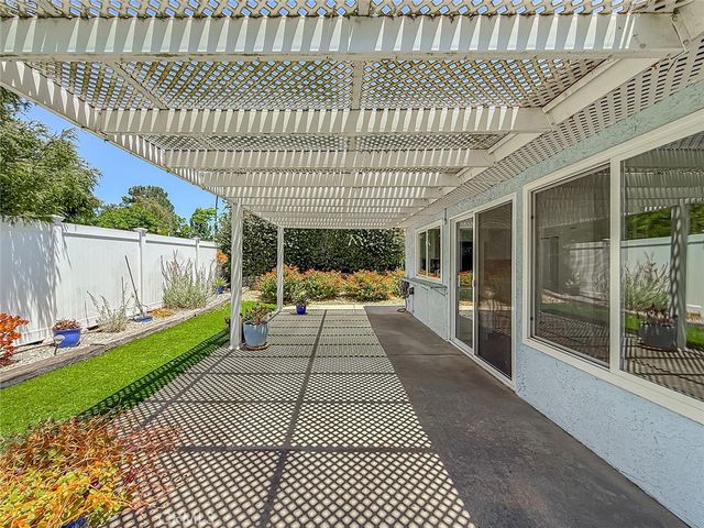 1401 Calle De Oro, Thousand Oaks, CA 91360