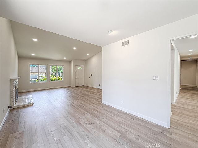 1401 Calle De Oro, Thousand Oaks, CA 91360