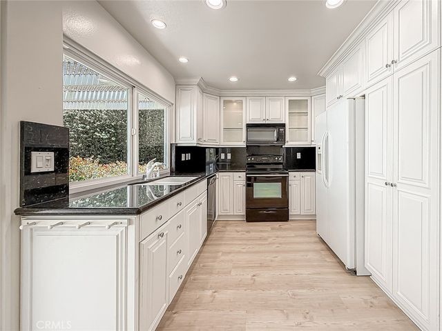 1401 Calle De Oro, Thousand Oaks, CA 91360