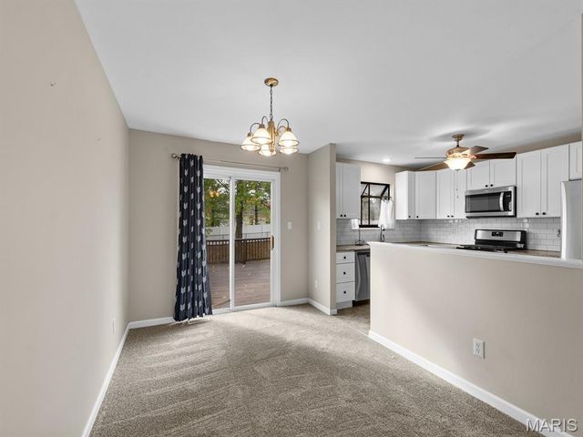 1095 Summit Meadows Drive, Fenton, MO 63026