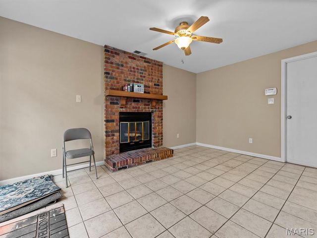 1095 Summit Meadows Drive, Fenton, MO 63026