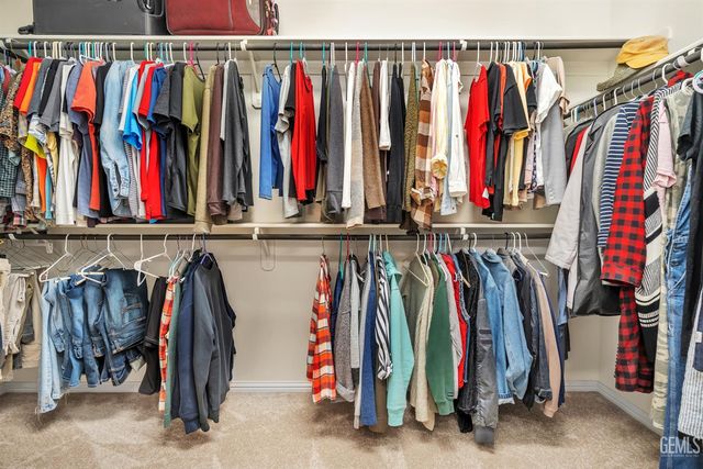 14320 Harborough Drive, Bakersfield, CA 93311