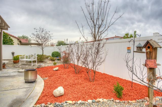 14320 Harborough Drive, Bakersfield, CA 93311