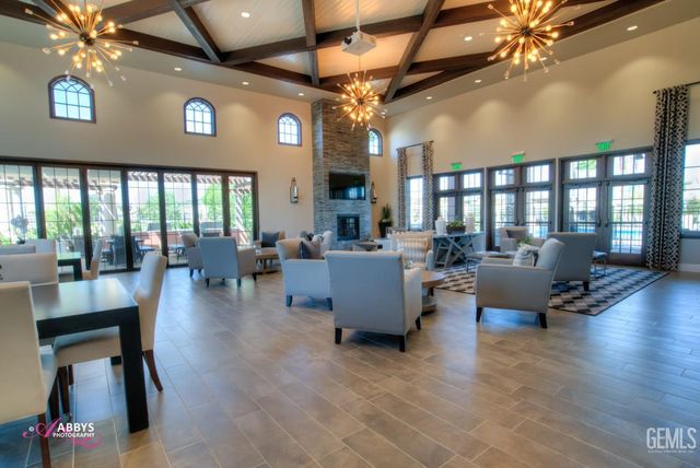 14320 Harborough Drive, Bakersfield, CA 93311