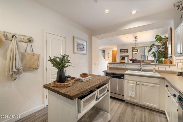 1225 N 36TH Street 1103, Phoenix, AZ 85008