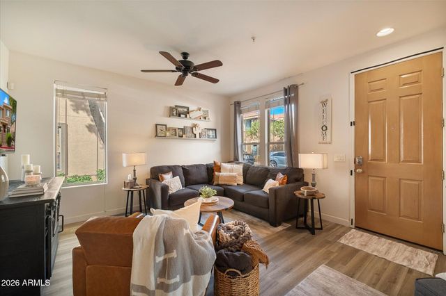 1225 N 36TH Street 1103, Phoenix, AZ 85008