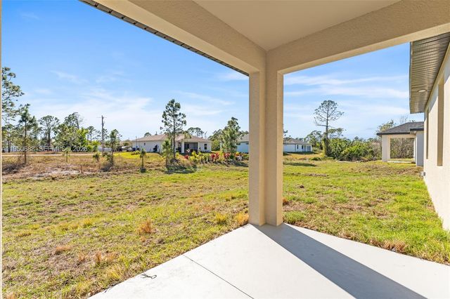 3601 28th Street SW, Lehigh Acres, FL 33976