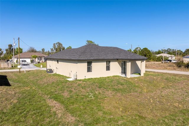 3601 28th Street SW, Lehigh Acres, FL 33976