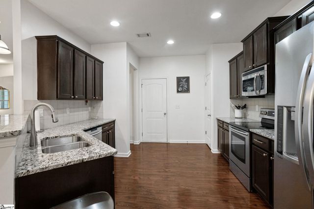 300 Plamondon Drive, Simpsonville, SC 29680