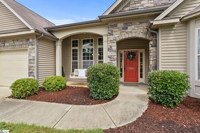 300 Plamondon Drive, Simpsonville, SC 29680