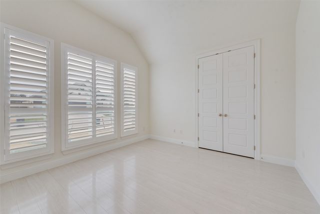 1424 Silent Springs Drive, Fort Worth, TX 76052