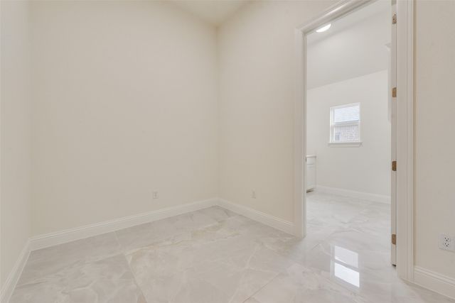 1424 Silent Springs Drive, Fort Worth, TX 76052