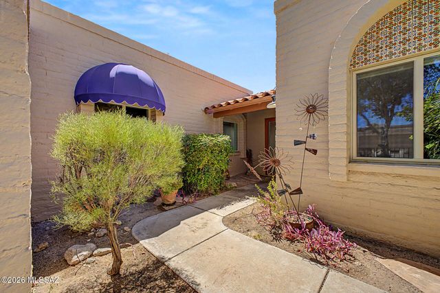2264 E Camino Cancion, Tucson, AZ 85718
