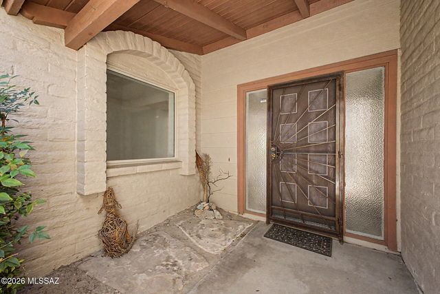 2264 E Camino Cancion, Tucson, AZ 85718