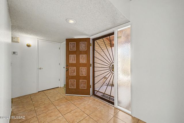 2264 E Camino Cancion, Tucson, AZ 85718