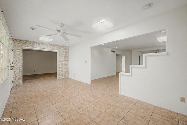 2264 E Camino Cancion, Tucson, AZ 85718