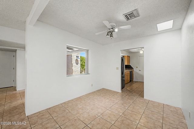 2264 E Camino Cancion, Tucson, AZ 85718
