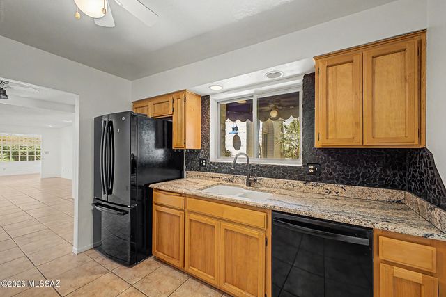2264 E Camino Cancion, Tucson, AZ 85718