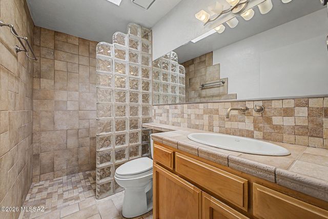 2264 E Camino Cancion, Tucson, AZ 85718