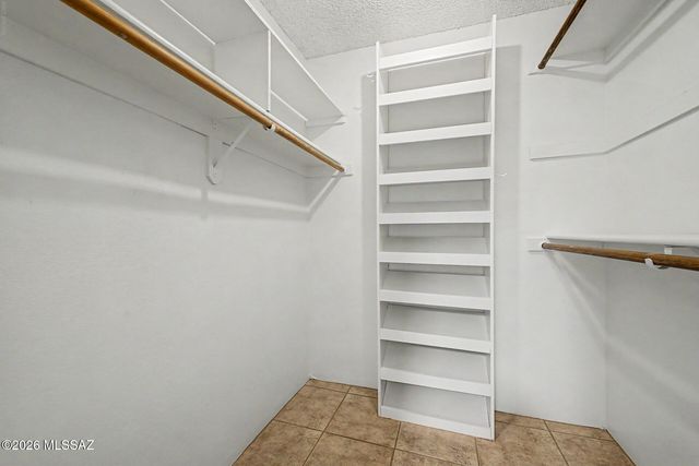 2264 E Camino Cancion, Tucson, AZ 85718