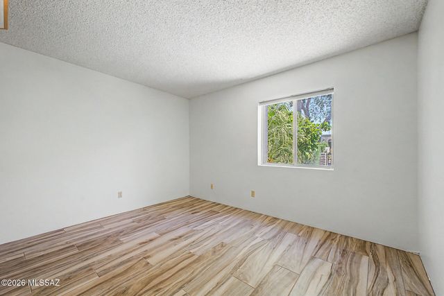 2264 E Camino Cancion, Tucson, AZ 85718