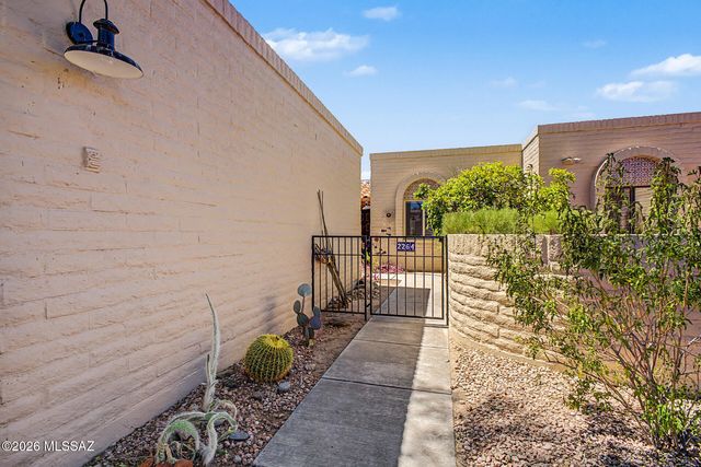 2264 E Camino Cancion, Tucson, AZ 85718