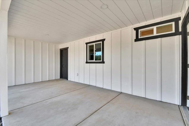 17809 Lasso Loop, Penn Valley, CA 95946