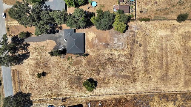 17809 Lasso Loop, Penn Valley, CA 95946