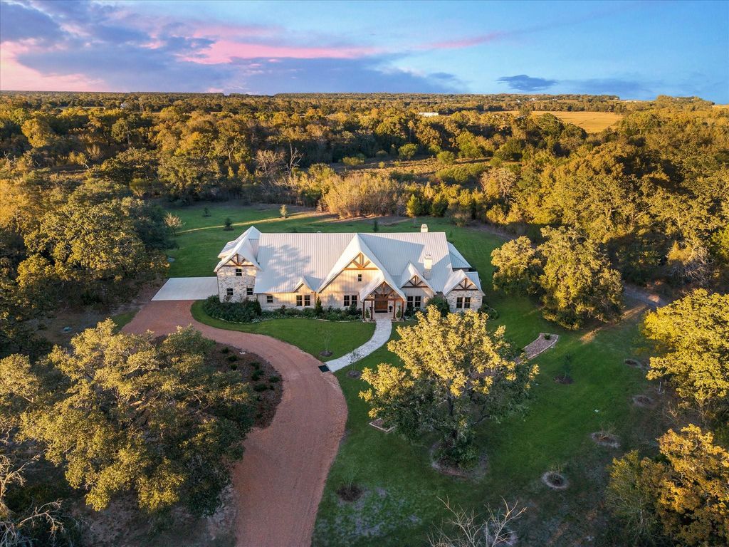 2130 Hartfield Road, Round Top, TX 78954