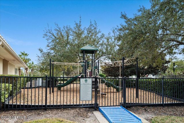 4134 CROWNWOOD Drive, Jacksonville, FL 32216