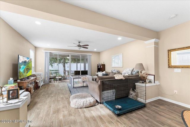 4134 CROWNWOOD Drive, Jacksonville, FL 32216