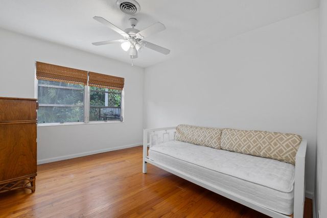 359 Ellamar Road, West Palm Beach, FL 33405