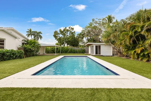 359 Ellamar Road, West Palm Beach, FL 33405