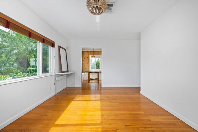 359 Ellamar Road, West Palm Beach, FL 33405