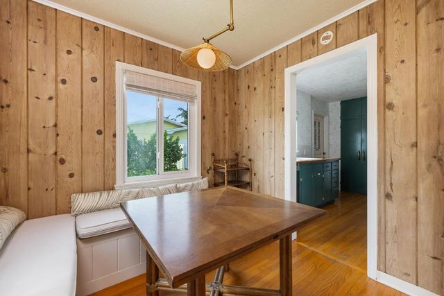 359 Ellamar Road, West Palm Beach, FL 33405