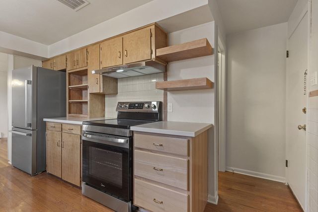 340 CROWN PT, Columbia, MO 65203