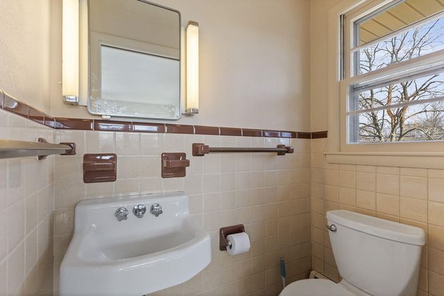 340 CROWN PT, Columbia, MO 65203