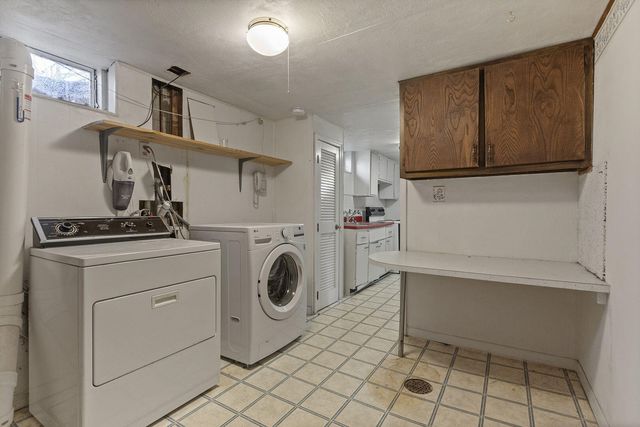 340 CROWN PT, Columbia, MO 65203