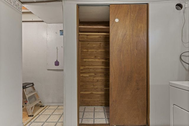 340 CROWN PT, Columbia, MO 65203