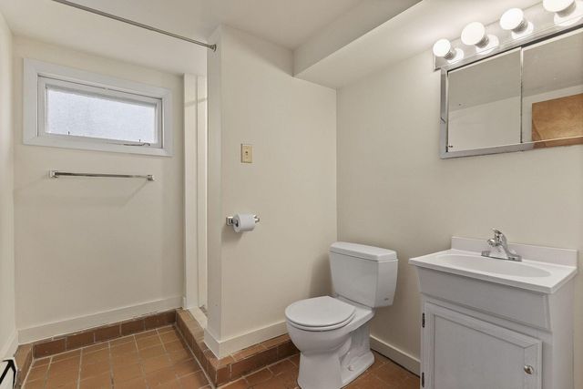 340 CROWN PT, Columbia, MO 65203