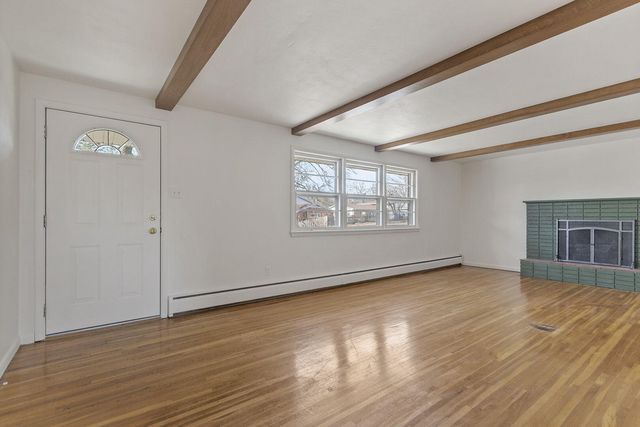 340 CROWN PT, Columbia, MO 65203