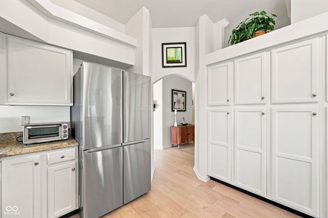 9732 Innisbrook Boulevard, Carmel, IN 46032