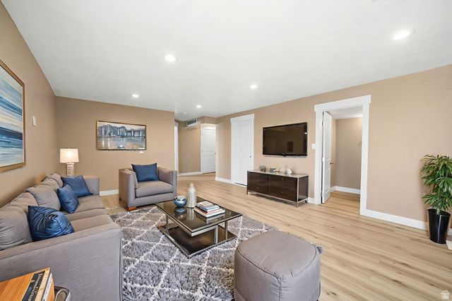 4368 E INVERNESS LN, Eagle Mountain, UT 84005